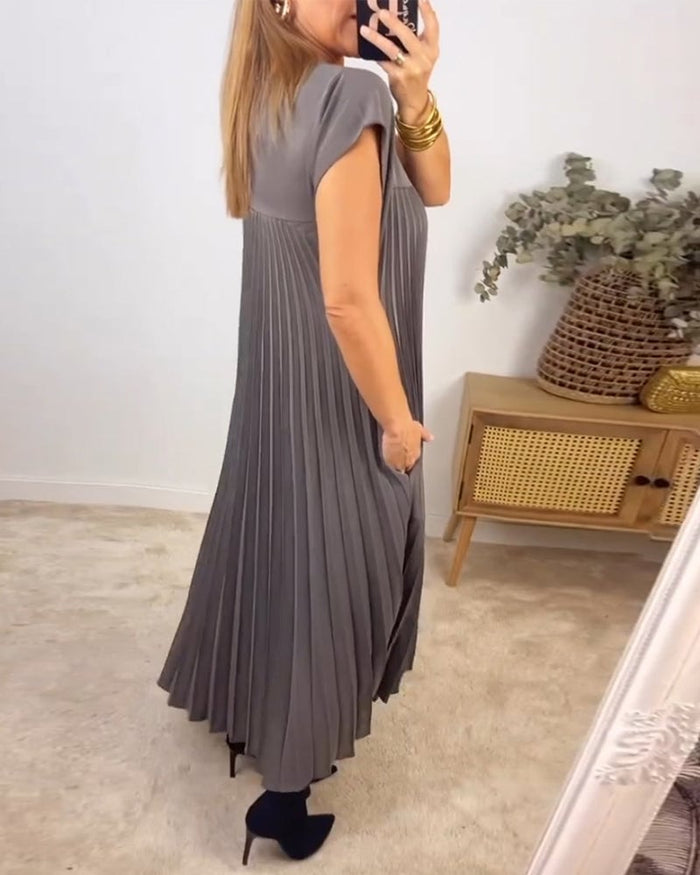 Isabelle - Timeless Pleated Maxi Dress