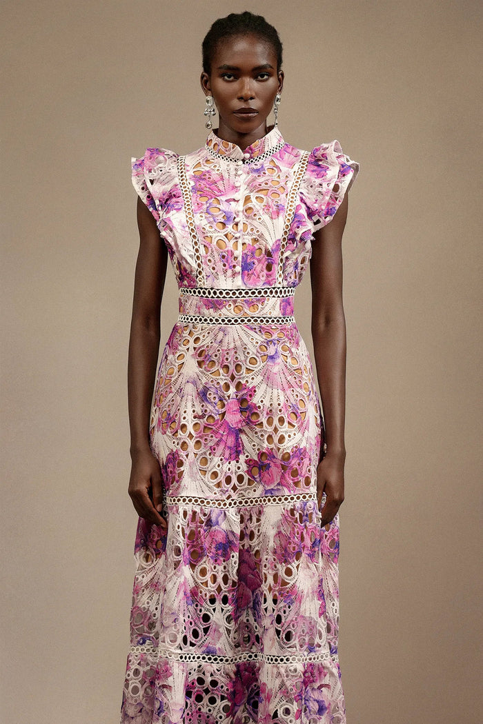 Bianca – Embroidered Lace Midi Dress