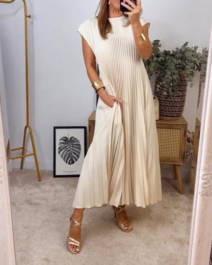 Isabelle - Timeless Pleated Maxi Dress