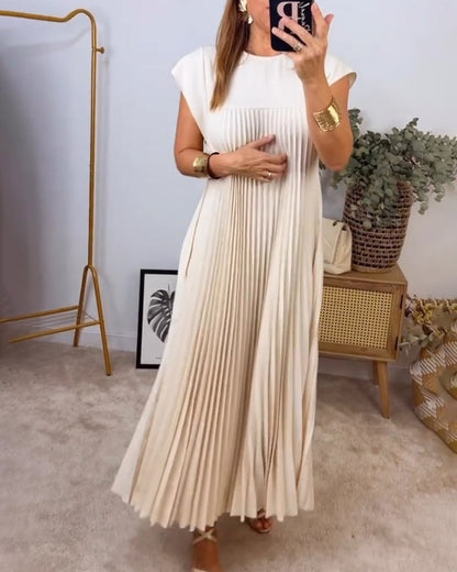 Isabelle - Timeless Pleated Maxi Dress