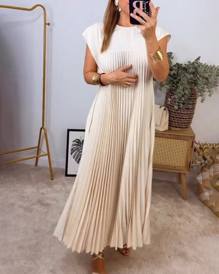 Isabelle - Timeless Pleated Maxi Dress