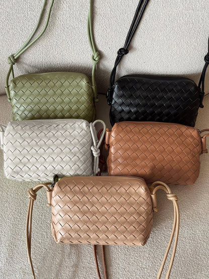 Janna | Woven Compact Everyday Crossbody