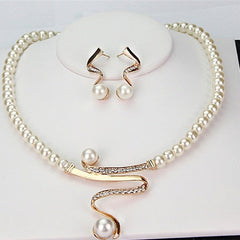 MACY™ - Natural Pearl Necklace + Earrings