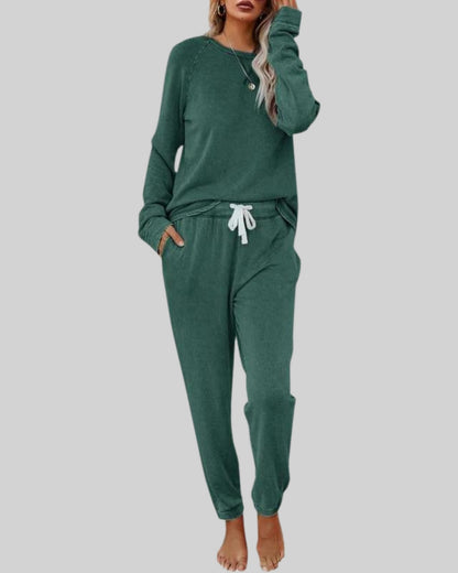 Mary – Casual Long Sleeve and Joggers Set