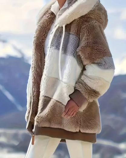 LUNA | COZY HOODED TEDDY JACKET